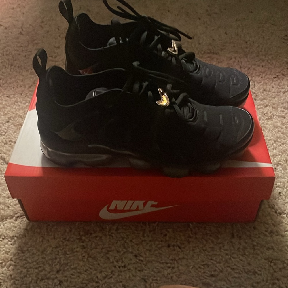 Vapormax plus